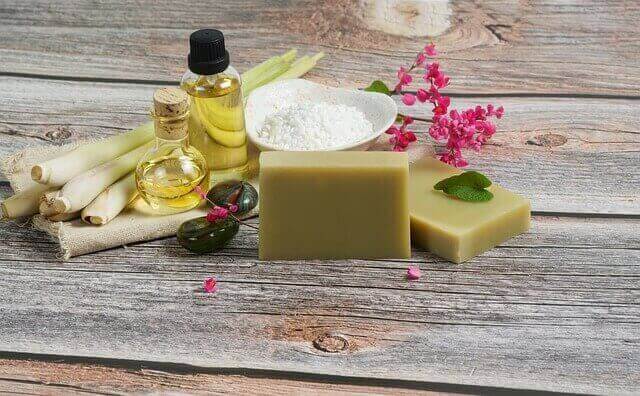Lemongrass essential oils